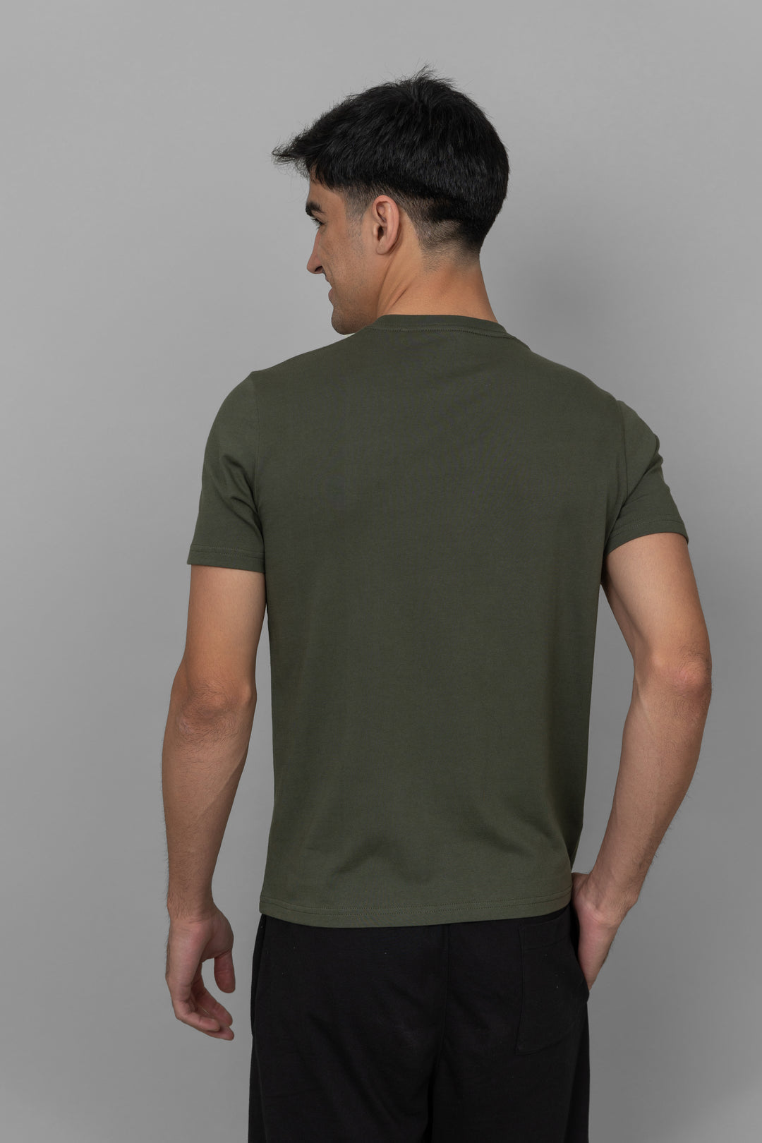 Green men's jogger set, featuring a stylish t-shirt and joggers.