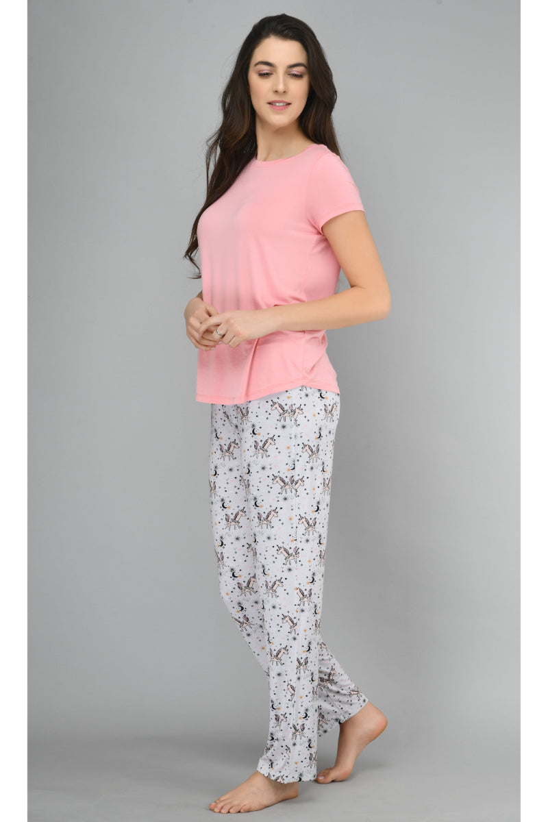 Snooze Pajama Set.