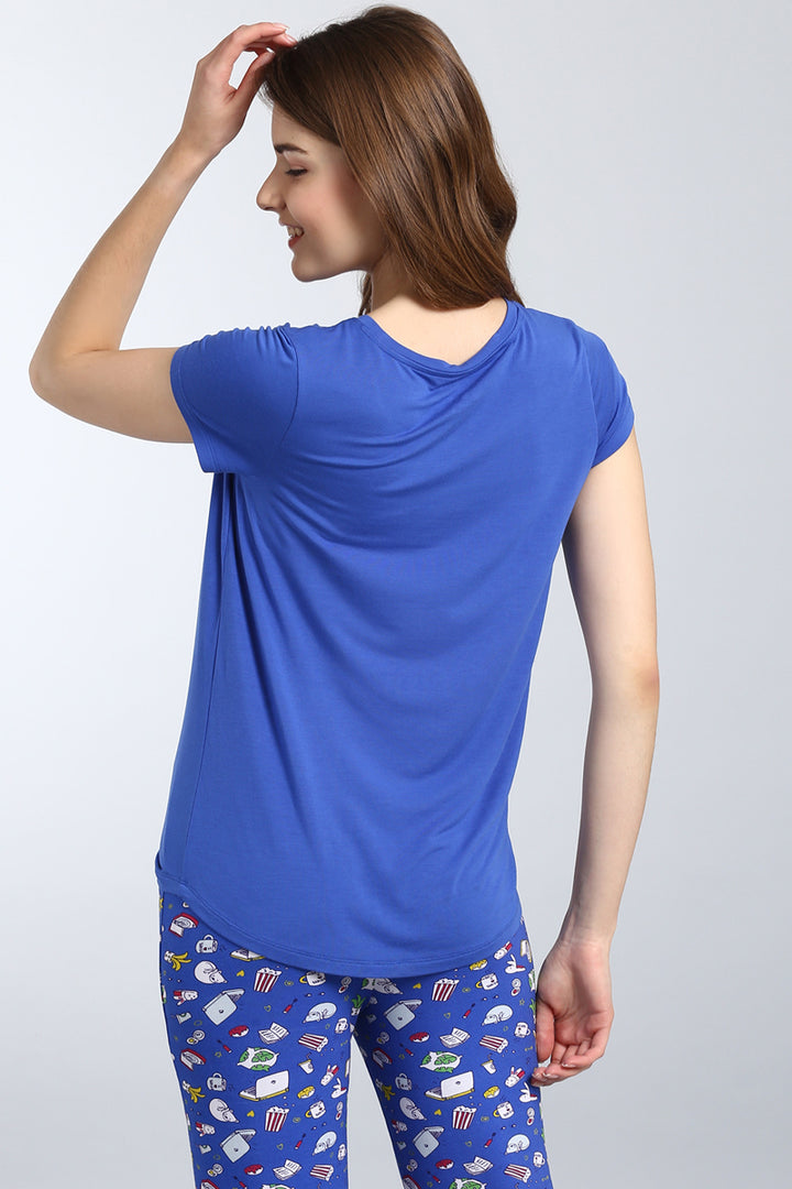 Woman wearing blue Off-Duty Bossbabe Shorts Set from the back.