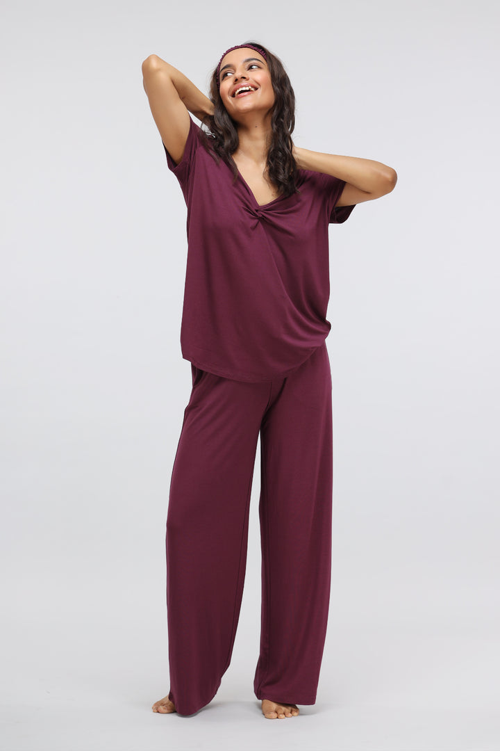 Wine Modal Knotted Top